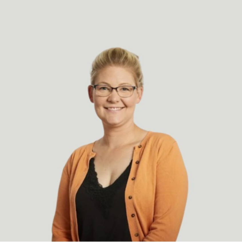 Jennifer Dudley